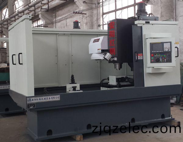 前軸(zhou)鎖(suo)銷孔(kong)專(zhuan)用(yong)加(jia)工