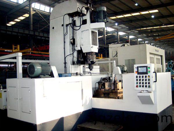 減(jian)殼三(san)麵(mian)鏜(tang)車機牀