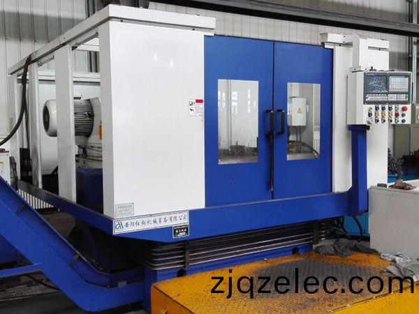 鉤(gou)尾(wei)框承載(zai)麵加(jia)工(gong)機(ji)牀(chuang)